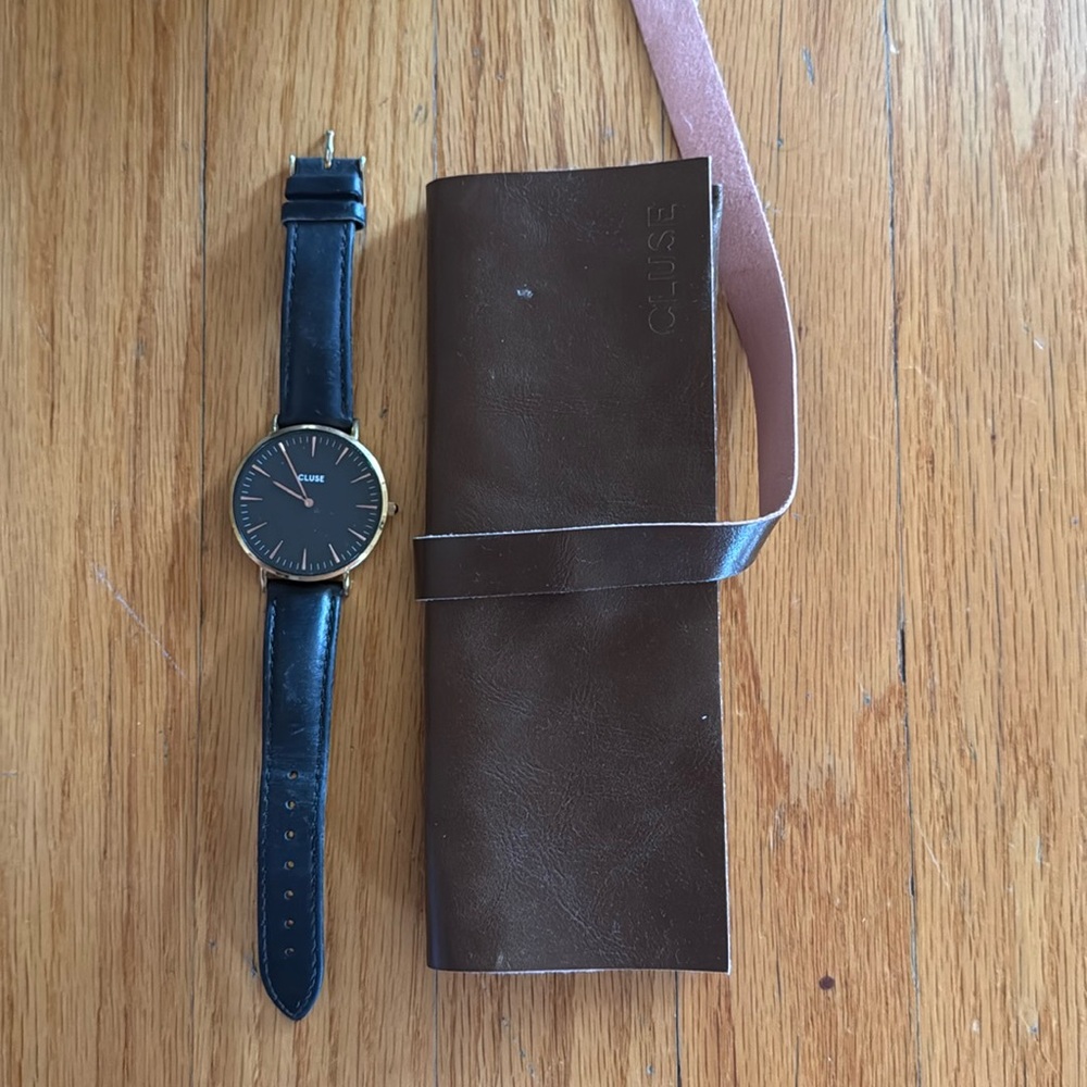 Close watch in original packaging
